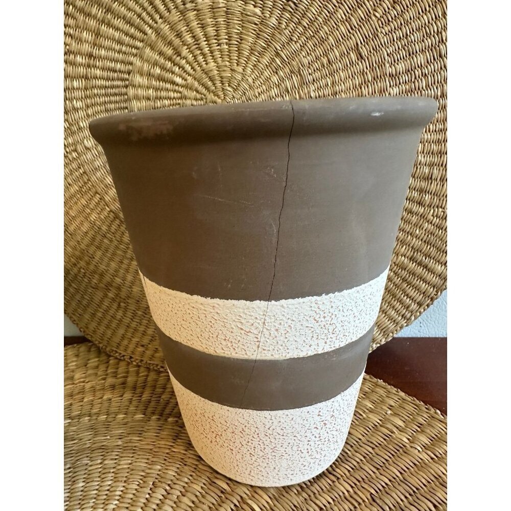 Bloom ceramics black, and white striped garden pot - Picture 6 of 11